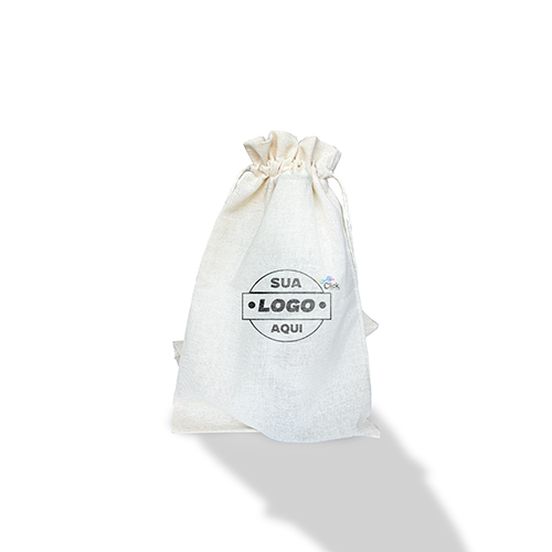 saquinho para lembrancinha em algodão formato 20x30 com barbante de fechamento.